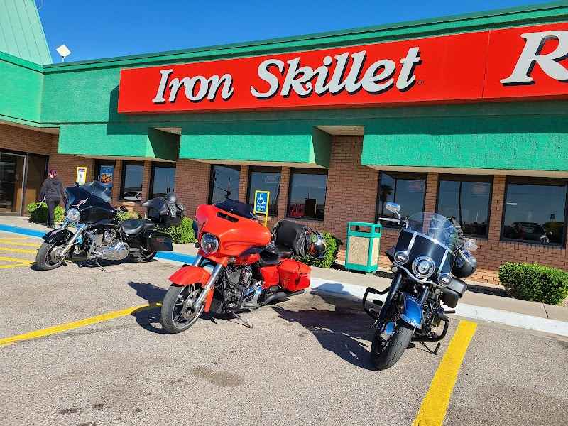 Photo of Iron Skillet 1
